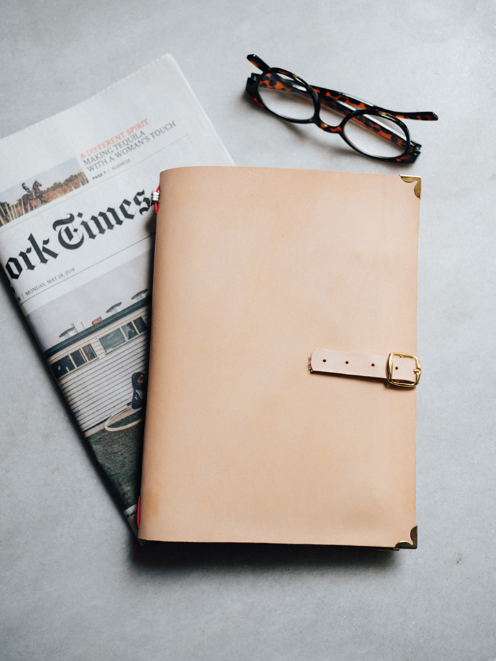 Antara Agenda cuero natural 70 - Antara Pass cuero natural 1 Antara Pass cuero natural