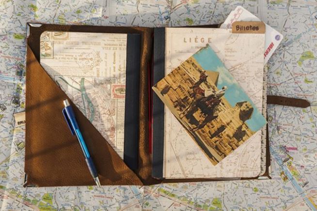 agendas de viaje antara - 6 Regalos Premium Imprescindibles En Tu <em>Wishlist</em> Navideña 6 agendas-de-viaje-antara