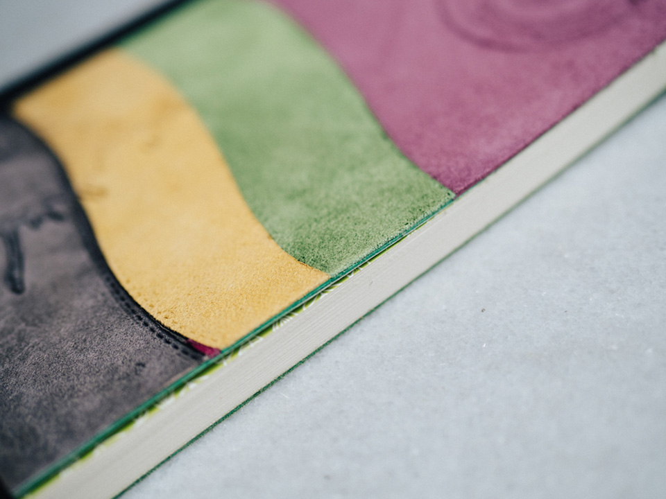 Antara Detalle 1 Cuaderno piel multicolor 157 - Cuaderno piel multicolor 4 Cuaderno piel multicolor - Imagen 4